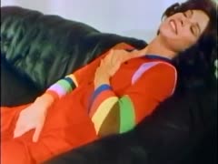 horny Lisa enjoyed using her fingers to drill her dripping, tight pussy on the couch.
